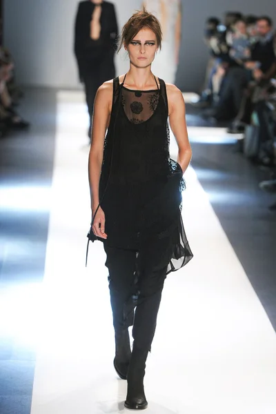 Look 24
